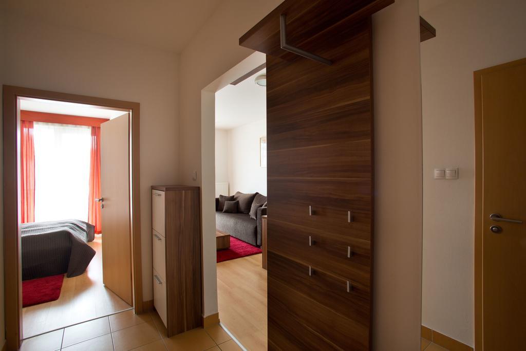Vivaldi Apartments Budapeşte Oda fotoğraf